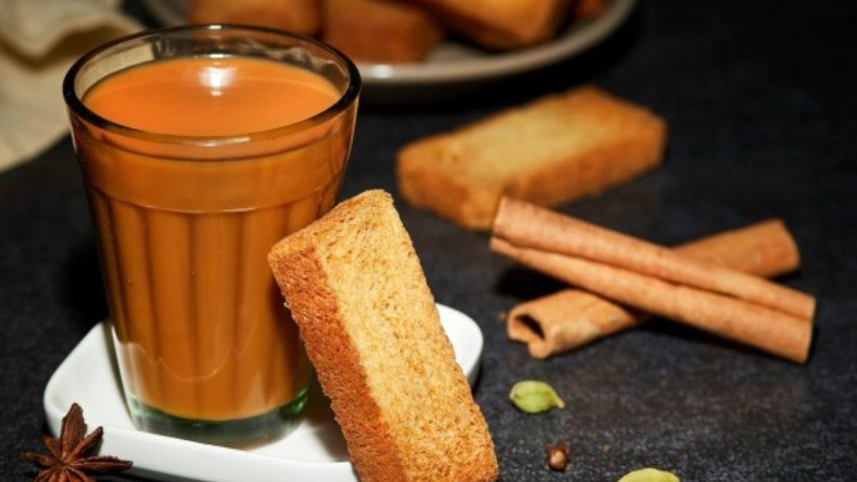 Tea: रोचक है चाय के भारत आने की कहानी 