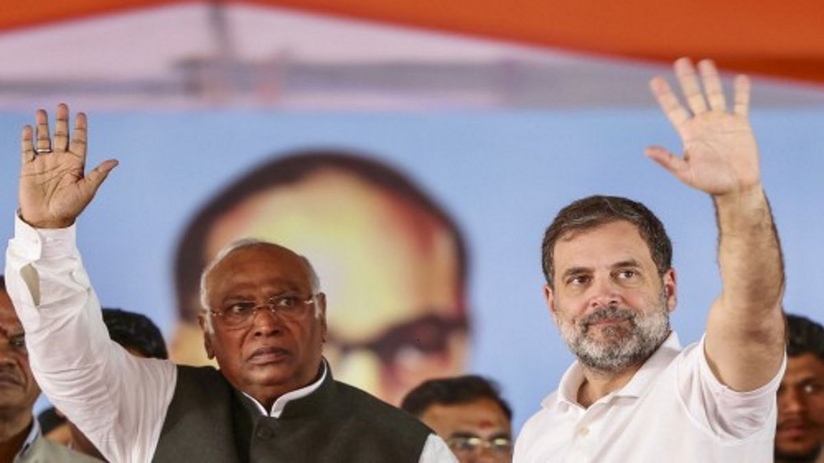 महाकुंभ स्नान को लेकर मल्लिकार्जुन खड़गे का भाजपा तंज, कहा-'क्या गंगा में डुबकी लगाने पर गरीबी खत्म होगी'