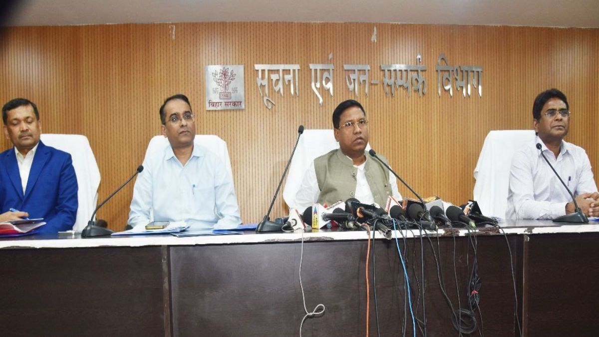 बिहार के हर खेत तक पहुंचेगा सिंचाई का जल, नीतीश सरकार ने लगाया जोर, मंत्री संतोष कुमार सुमन ने दी अहम जानकारी 