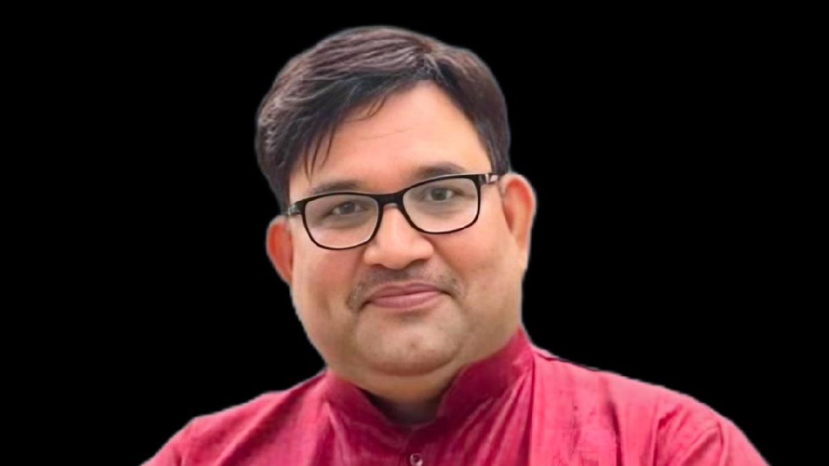 UP News: देश के प्रमुख शिक्षाविदों में शामिल हुए डीडीयू के प्रोफेसर, मिला यह सम्मान