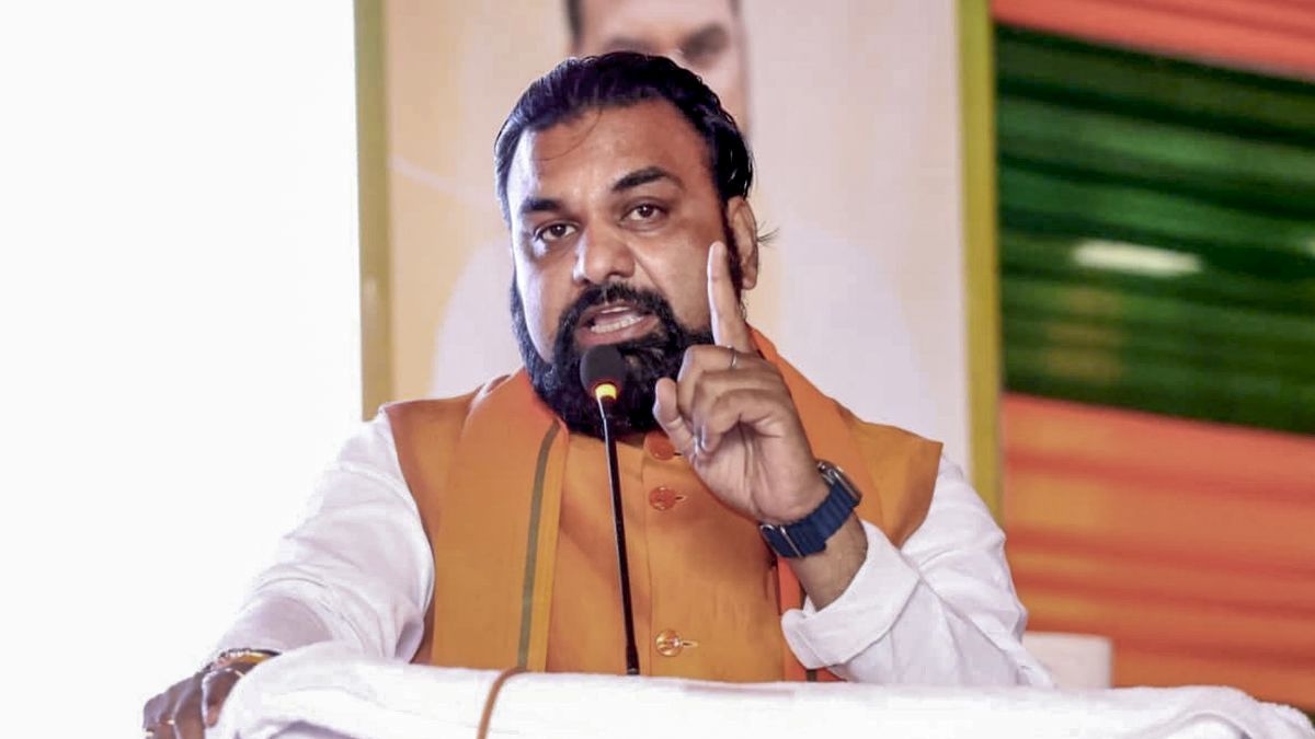 'बिहार में 10 रुपये में इंजीनियरिंग और 5 रुपये में डिप्लोमा!',CM सम्राट के दावों पर मचा बवाल, क्या कह रहे लोग?
