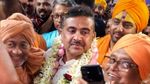 Suvendu Adhikari बंगाल की पहली भाजपा सरकार में बने सीएम, शपथ लेते ही सोशल मीडिया पर बढ़ गए फॉालोअर्स 