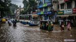 Bengaluru Weather: मूसलाधार बारिश के बाद पानी-पानी हुआ बेंगलुरु, आज कैसा रहेगा मौसम? 