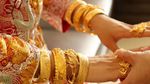 സ്വര്‍ണത്തിന് സംഭവിക്കുന്നതെന്ത്? വില ഇടിയുമെന്ന് ഒരു കൂട്ടര്‍... കുത്തനെ കൂടുമെന്ന് മറുഭാഗം