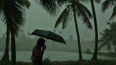 അതിതീവ്ര ന്യൂനമർദവും ചക്രവാതച്ചുഴിയും..സംസ്ഥാനത്ത് മഴ മുന്നറിയിപ്പിൽ മാറ്റം;7 ജില്ലകളിൽ അലർട്ട്