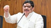 మహిళలకు శుభవార్త.. కుట్టు మిషన్ల విషయంలో మంత్రి పొన్నం ప్రభాకర్ కీలక ఆదేశం!
