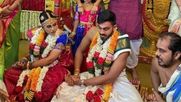 সাত পাকে বাঁধা! বিয়ের পিঁড়িতে বিশ্বকাপ খেলা ভারতের তরুণ অলরাউন্ডার