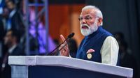 AI को राइट डायरेक्शन नहीं दी तो बढ़ेगा खतरा! कैसे सबके लिए फायदेमंद आर्टिफिशियल इंटेलिजेंस, PM मोदी की 5 बातें