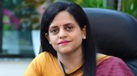IAS Ashwini Bhide कौन हैं? बनीं BMC की पहली महिला कमिश्नर, संभालेंगी देश की सबसे अमीर महानगरपालिका IAS Ashwini Bhide कौन हैं? बनीं BMC की पहली महिला कमिश्नर, संभालेंगी देश की सबसे अमीर महानगरपालिका