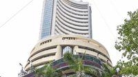Sensex Today: युद्ध के मुहाने पर खड़ी दुनिया, फिर क्यों बाजार में लौटी रौनक? सेंसेक्स-निफ्टी में भारी उछाल Sensex Today: युद्ध के मुहाने पर खड़ी दुनिया, फिर क्यों बाजार में लौटी रौनक? सेंसेक्स-निफ्टी में भारी उछाल