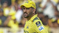 IPL 2026: CSK को लगा सबसे बड़ा झटका, कितने मैचों से बाहर हुए MS धोनी? फैंस की बढ़ी धड़कनें! IPL 2026: CSK को लगा सबसे बड़ा झटका, कितने मैचों से बाहर हुए MS धोनी? फैंस की बढ़ी धड़कनें!