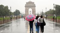 यह पढ़ें:Weather Delhi-NCR: दिल्ली वालों के लिए गुड न्यूज! अचानक बदलेगा मौसम, IMD ने जारी किया बारिश का अलर्ट
