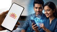 Tech News: नए फोन खरीदने वालों को राहत! मोबाइल में आधार ऐप को लेकर सरकार ने अचानक लिया ये बड़ा फैसला
