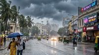 यह पढ़ें:Bengaluru Weather: तपती गर्मी से लोगों को मिली राहत, बेंगलुरु में तूफानी हवाओं के साथ हुई झमाझम बारिश यह पढ़ें:Bengaluru Weather: तपती गर्मी से लोगों को मिली राहत, बेंगलुरु में तूफानी हवाओं के साथ हुई झमाझम बारिश