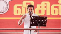 TN State Song Row: CM बनने के पहले ही दिन विवादों में घिरी TVK सरकार, विजय के शपथ में राज्य गीत पर मचा बवाल