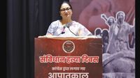 'संविधान जेब में लेकर घूमने के लिए नहीं होता', ब्लैक इमरजेंसी डे पर CM रेखा गुप्ता का विपक्ष पर तीखा हमला