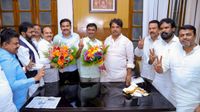 Karnataka MLC Result 2026: कर्नाटक चुनाव में कांग्रेस ने 7 में 5 सीटें जीतीं, क्रॉस वोटिंग से BJP-JDS को झटका