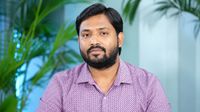 'घर की लेडीज को नचवा दो', खान सर ने पार की मर्यादा! सरेआम उछाला स्टूडेंट की मां-बहन का चरित्र