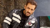 यह पढ़ें:Salman Khan: 'बीमारी या नई फिल्म', सलमान के नए लुक ने बढ़ाई हलचल, लोगों ने पूछा-क्या फिर से टूटा दिल?
