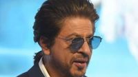 समोसे सप्&zwj;लाई करने वाला लड़का कैसे बना ₹8000 करोड़ का सुपरस्टार? शाहिद के पिता ने Shah Rukh Khan का खोला राज 