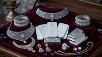 Silver Price Today: आज है चांदी खरीदने का बेस्ट टाइम? लगातार घट रहे दाम! चेक करें 1KG सिल्वर का लेटेस्ट रेट Silver Price Today: आज है चांदी खरीदने का बेस्ट टाइम? लगातार घट रहे दाम! चेक करें 1KG सिल्वर का लेटेस्ट रेट