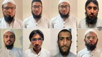 Gujarat Terrorist Arrested: जैश-ए-मोहम्मद के आतंकी नेटवर्क का भंडाफोड़, गुजरात-MP से 8 संदिग्ध गिरफ्तार Gujarat Terrorist Arrested: जैश-ए-मोहम्मद के आतंकी नेटवर्क का भंडाफोड़, गुजरात-MP से 8 संदिग्ध गिरफ्तार