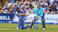 IND vs ENG: इंग्लैंड दौरे पर भारत की पहली जीत, घुर में घुसकर की बुरी तरह कुटाई IND vs ENG: इंग्लैंड दौरे पर भारत की पहली जीत, घुर में घुसकर की बुरी तरह कुटाई