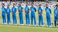 IND vs ENG: तीसरे वनडे में टीम इंडिया ने क्यों पहनी काली पट्टी? काफी दुखद घटना, लॉर्ड्स में पसरा सन्नाटा IND vs ENG: तीसरे वनडे में टीम इंडिया ने क्यों पहनी काली पट्टी? काफी दुखद घटना, लॉर्ड्स में पसरा सन्नाटा
