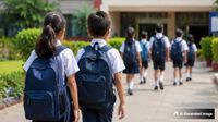 यह पढ़ें:Mumbai School: येलो अलर्ट के बीच आज टीचर्स का विरोध प्रदर्शन, क्या बंद हैं स्कूल? यह पढ़ें:Mumbai School: येलो अलर्ट के बीच आज टीचर्स का विरोध प्रदर्शन, क्या बंद हैं स्कूल?