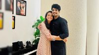 Smriti Mandhana Palash Muchhal Patch-up Rumours: Viral video Shows Smriti&rsquo;s Father With Muchhal Family