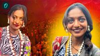 Viral Girl Monalisa: ಮಾದಕ ಕಣ್ಣೋಟದ ಬೆಡಗಿ 'ಮೋನಾಲಿಸಾ ಬಾಲಿವುಡ್ ಸಾಂಗ್': ಆನ್ಲೈನ್ನಲ್ಲಿ ಮತ್ತೆ ಹವಾ! Viral Girl Monalisa: ಮಾದಕ ಕಣ್ಣೋಟದ ಬೆಡಗಿ 'ಮೋನಾಲಿಸಾ ಬಾಲಿವುಡ್ ಸಾಂಗ್': ಆನ್ಲೈನ್ನಲ್ಲಿ ಮತ್ತೆ ಹವಾ!