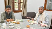 ಸಿಎಂ ಕುರ್ಚಿ ಫೈಟ್ ಕ್ಲೈಮ್ಯಾಕ್ಸ್: ನಾಳೆ ಕಾವೇರಿ ನಿವಾಸದಲ್ಲಿ ಸಿದ್ದರಾಮಯ್ಯ-ಡಿ.ಕೆ.ಶಿವಕುಮಾರ್‌ ಬ್ರೇಕ್‌ಫಾಸ್ಟ್‌ ಮೀಟಿಂಗ್‌