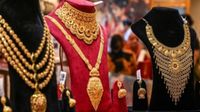 Gold, Silver Price: ಬಂಗಾರ, ಬೆಳ್ಳಿ ಬೆಲೆ ಎಷ್ಟಿದೆ? ಇಲ್ಲಿದೆ ಜೂನ್ 21ರ ಚಿನ್ನದ ದರಪಟ್ಟಿ Gold, Silver Price: ಬಂಗಾರ, ಬೆಳ್ಳಿ ಬೆಲೆ ಎಷ್ಟಿದೆ? ಇಲ್ಲಿದೆ ಜೂನ್ 21ರ ಚಿನ್ನದ ದರಪಟ್ಟಿ