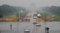 IMD Weather Forecast: ಮುಂದಿನ ಜುಲೈ 16ರ ತನಕ ದೇಶದ ಈ ಭಾಗಗಳಲ್ಲಿ ಭಾರೀ ಮಳೆ ಮುನ್ನೆಚ್ಚರಿಕೆ IMD Weather Forecast: ಮುಂದಿನ ಜುಲೈ 16ರ ತನಕ ದೇಶದ ಈ ಭಾಗಗಳಲ್ಲಿ ಭಾರೀ ಮಳೆ ಮುನ್ನೆಚ್ಚರಿಕೆ