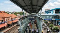 കൊച്ചിക്കാർക്ക് സന്തോഷ വാർത്ത; 3 പ്രധാന റെയിൽവേ സ്റ്റേഷനുകളിൽ സ്കൈവാക്ക്, മെട്രോയെ ബന്ധിപ്പിക്കും! കൊച്ചിക്കാർക്ക് സന്തോഷ വാർത്ത; 3 പ്രധാന റെയിൽവേ സ്റ്റേഷനുകളിൽ സ്കൈവാക്ക്, മെട്രോയെ ബന്ധിപ്പിക്കും!