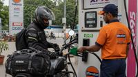പ്രീമിയം പെട്രോളിലേക്ക് മാറി വാഹന ഉടമകള്&zwj;; പമ്പുകളില്&zwj; ഉയര്&zwj;ന്ന ഒക്ടെയ്ന്&zwj; പെട്രോളുകള്&zwj;ക്ക് ഡിമാന്&zwj;ഡ്