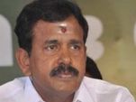 முதல்வருக்கு எப்போ வருவேன் எப்டி வருவேனு பேசவும் தசாவதாரம் எடுக்கவும் தெரியாது.. தோப்பு வெங்கடாசலம் முதல்வருக்கு எப்போ வருவேன் எப்டி வருவேனு பேசவும் தசாவதாரம் எடுக்கவும் தெரியாது.. தோப்பு வெங்கடாசலம்