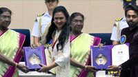 National Award: விருதை கையில் வாங்கியதும் ஊர்வசி சொன்ன விஷயம்! எமோஷனலான ஜிவி பிரகாஷ்! குவியும் பாராட்டு