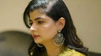 Chinmayi: மார்பிங் போட்டோவை போட்டு மிரட்டிய நபர்! சின்மயி செய்த செயலை பாருங்க! சரியான பதிலடி Chinmayi: மார்பிங் போட்டோவை போட்டு மிரட்டிய நபர்! சின்மயி செய்த செயலை பாருங்க! சரியான பதிலடி