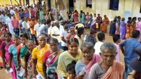 ஒரு வாக்குச்சாவடி கூட விடாமல் சக்கர நாற்காலிகள் இருக்கும்.. தேர்தல் ஆணையம் ஏற்பாடு!