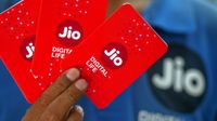 Jio: ரூ.35,100 மதிப்பிலான கிப்ட்.. அள்ளி தரும் ஜியோ.. கூடவே இன்னொரு சர்ப்ரைஸ்! அடடே இது தெரியாம போச்சே! 