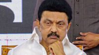 அனுபவத்தை விட அதிகாரமே மேலானது.. இதில் தான் திமுக தோற்றது.. குமுறும் திமுக நிர்வாகி அனுபவத்தை விட அதிகாரமே மேலானது.. இதில் தான் திமுக தோற்றது.. குமுறும் திமுக நிர்வாகி