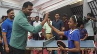 விளையாட்டு விடுதி மாணவர்களுக்கு குட் நியூஸ்.. ஊக்கத்தொகை உயர்வு.. அமைச்சர் ஆதவ் அர்ஜுனா அறிவிப்பு! விளையாட்டு விடுதி மாணவர்களுக்கு குட் நியூஸ்.. ஊக்கத்தொகை உயர்வு.. அமைச்சர் ஆதவ் அர்ஜுனா அறிவிப்பு!