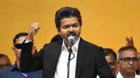 நன்றி மறக்காத விஜய்.. தவெகவின் முதல் ராஜ்யசபா எம்பி யார்? ரேசில் முன்னணியில் &rsquo;லெஃப்ட் - ரைட்&rsquo; ஹேண்ட் 