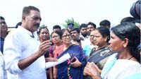 கர்நாடகாவில் புயலை கிளப்பும் பிரகாஷ் ராஜ்! SIRக்கு எதிராக நேரடியாக களமிறங்கி பிரச்சாரம்! 