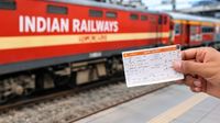 அக்.27 முதல் அனைத்து ரயில் டிக்கெட்களுக்கும் இன்சூரன்ஸ் கட்டாயம்.. உச்சநீதிமன்றம் அதிரடி உத்தரவு!