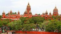 அதிமுக எம்எல்ஏ-க்கள் ராஜினாமா.. சபாநாயகர் நடவடிக்கை செல்லும்.. சென்னை உயர்நீதிமன்றம் தீர்ப்பு அதிமுக எம்எல்ஏ-க்கள் ராஜினாமா.. சபாநாயகர் நடவடிக்கை செல்லும்.. சென்னை உயர்நீதிமன்றம் தீர்ப்பு