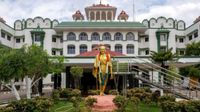 “போலீசார் சொல்வதை கிளிப்பிள்ளை போல வந்து சொல்லக்கூடாது”- அரசு வழக்கறிஞர்களுக்கு ஐகோர்ட் கிளை அறிவுரை “போலீசார் சொல்வதை கிளிப்பிள்ளை போல வந்து சொல்லக்கூடாது”- அரசு வழக்கறிஞர்களுக்கு ஐகோர்ட் கிளை அறிவுரை