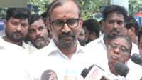அரிசி, சர்க்கரை விலை ஏறவே இல்லையாம்.. விலைவாசி குறைவாகத்தான் இருக்காம்.. சொல்வது உணவுத்துறை அமைச்சர் அரிசி, சர்க்கரை விலை ஏறவே இல்லையாம்.. விலைவாசி குறைவாகத்தான் இருக்காம்.. சொல்வது உணவுத்துறை அமைச்சர்