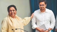 Mayawati: మాయావతి సంచలన నిర్ణయం.. మేనల్లుడిని అన్ని పార్టీ పదవుల నుంచి తొలగింపు Mayawati: మాయావతి సంచలన నిర్ణయం.. మేనల్లుడిని అన్ని పార్టీ పదవుల నుంచి తొలగింపు